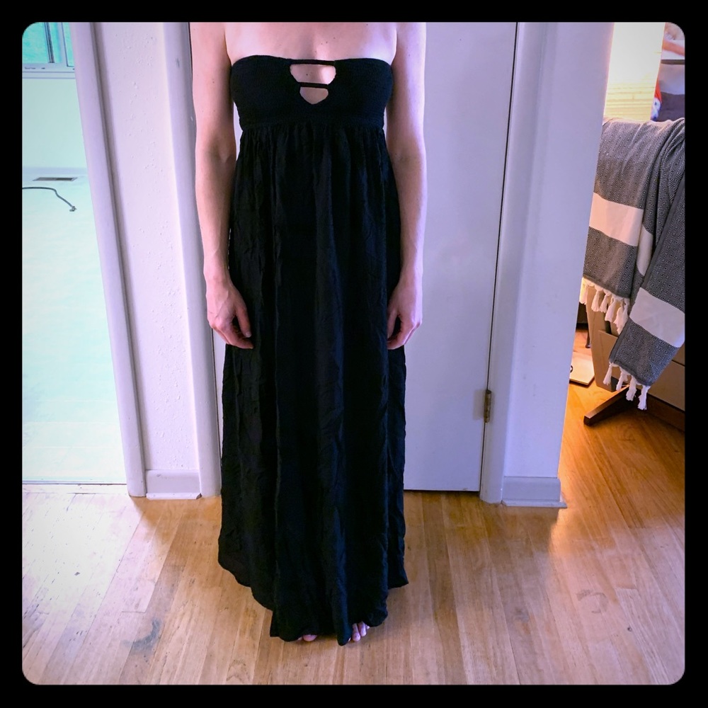 Indah Backless Maxi Dress Medium